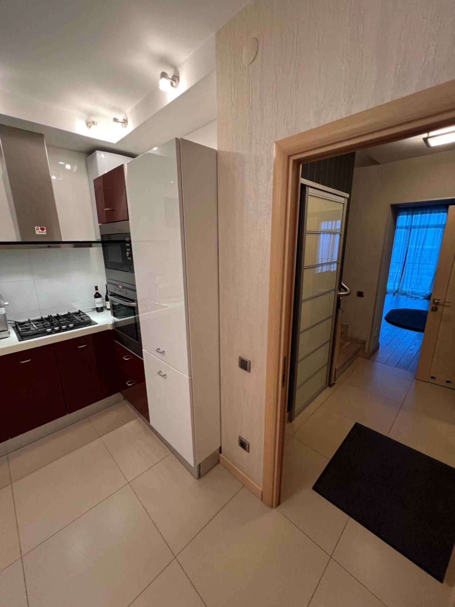 Apartment On Arkhipenka With Panorama View Leópolis Exterior foto