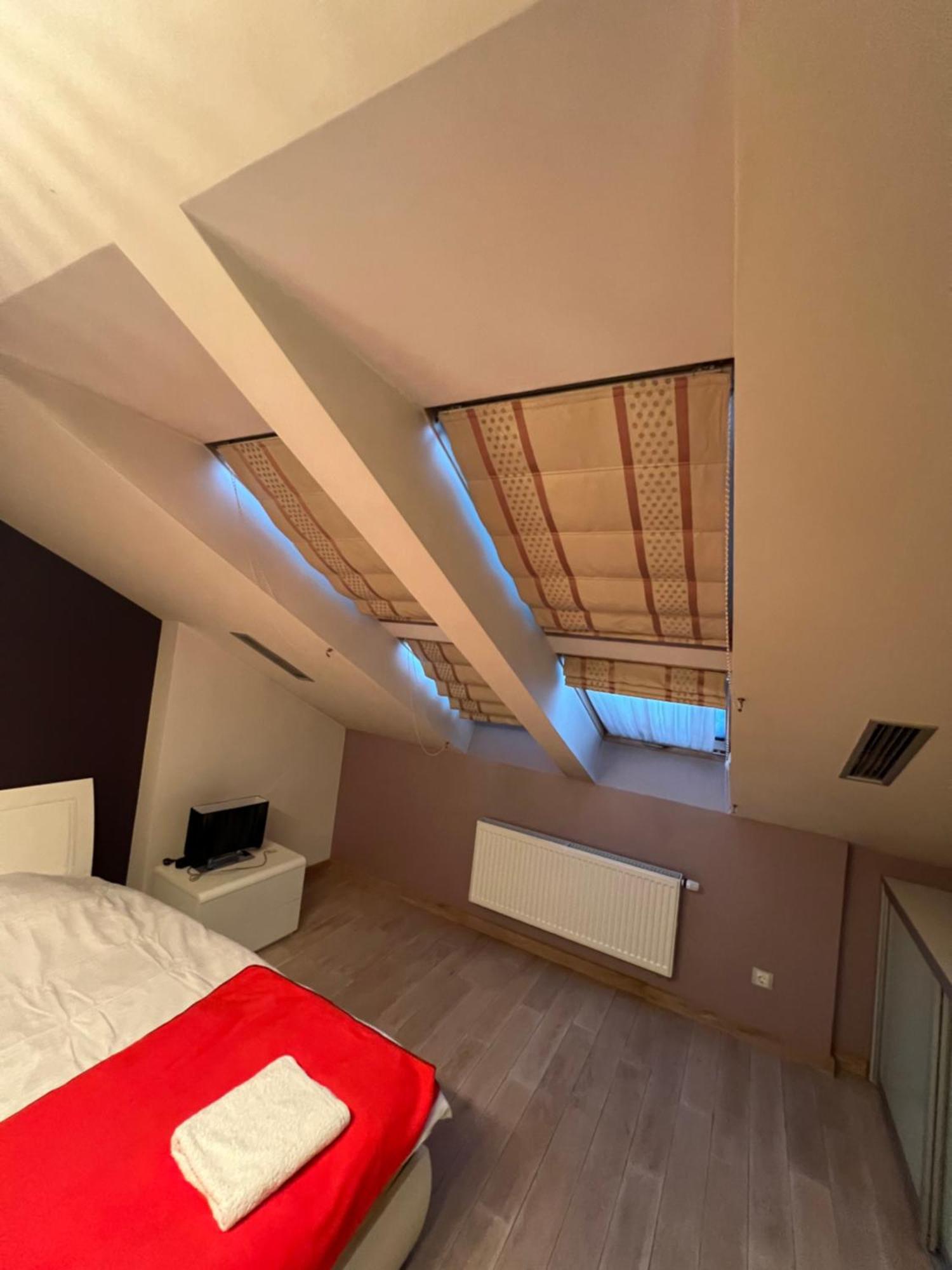 Apartment On Arkhipenka With Panorama View Leópolis Exterior foto